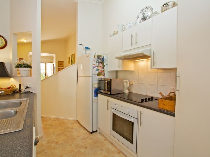 11 Inverness Court, Nerang QLD 4211