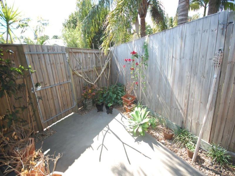 21/15 Ancona Street, Carrara QLD 4211