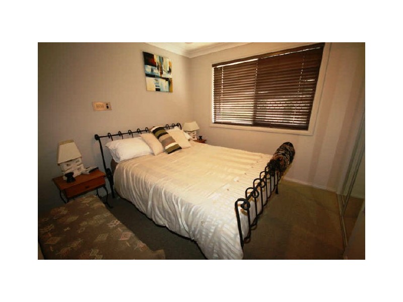 4 Gary Court, Carrara QLD 4211