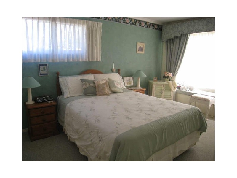 37 Koola Drive, Nerang QLD 4211