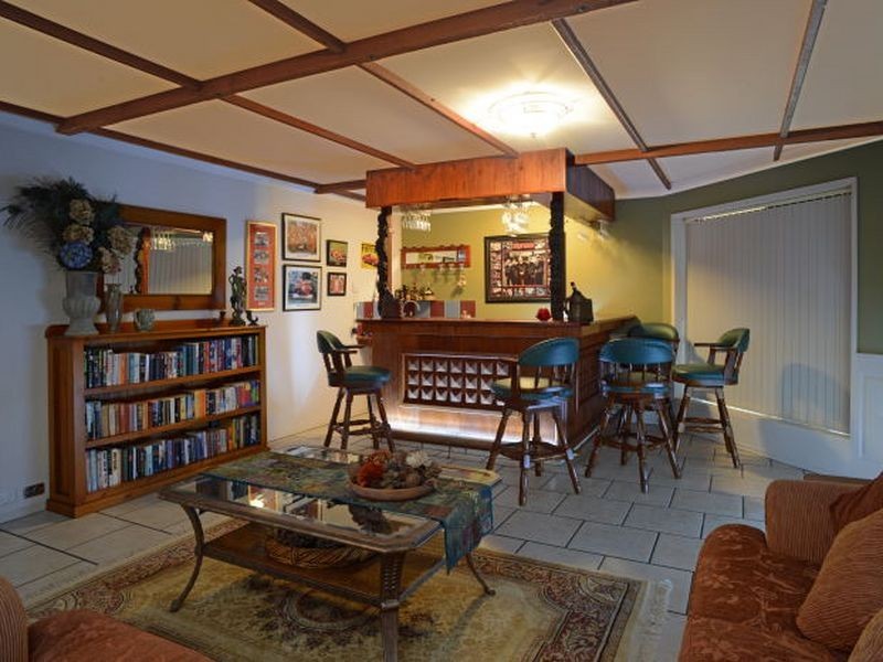 5 Ramada Place, Highland Park QLD 4211