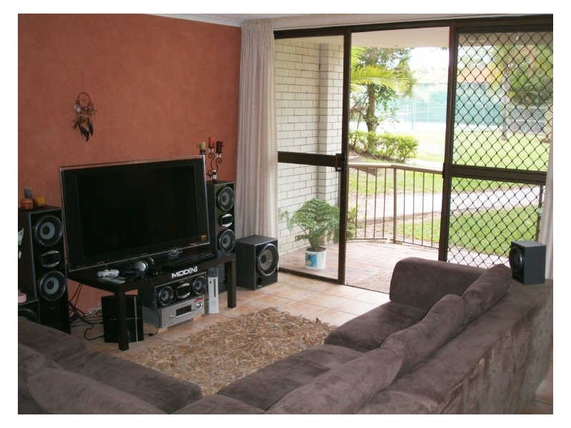 4/40a Murev Way, Carrara QLD 4211