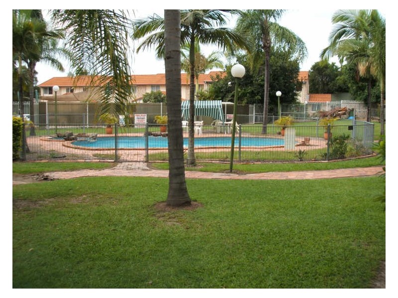 4/40a Murev Way, Carrara QLD 4211