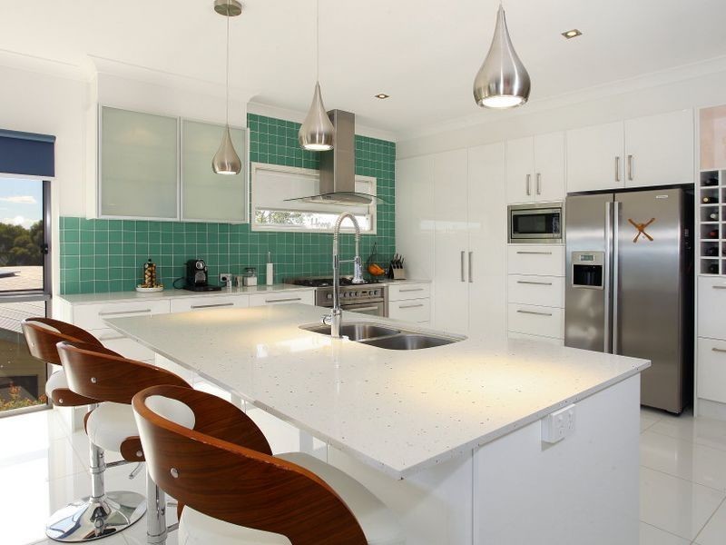 52 Tara Vista Boulevard, Highland Park QLD 4211