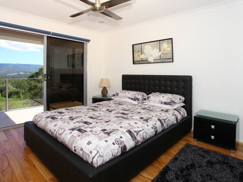 52 Tara Vista Boulevard, Highland Park QLD 4211