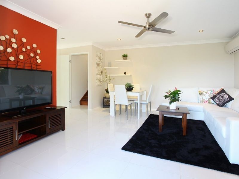 52 Tara Vista Boulevard, Highland Park QLD 4211