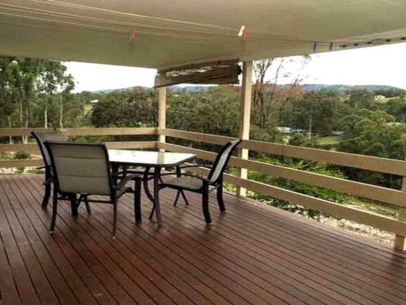 2 Carole Drive, Nerang QLD 4211
