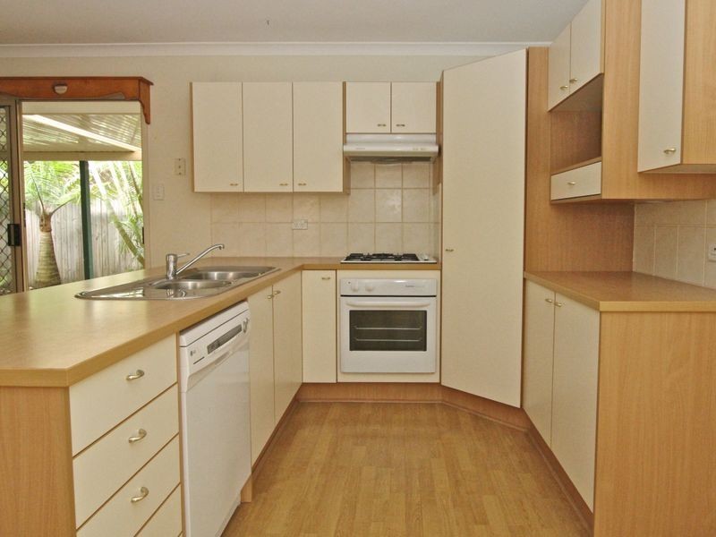 34 Rivergum Drive, Nerang QLD 4211