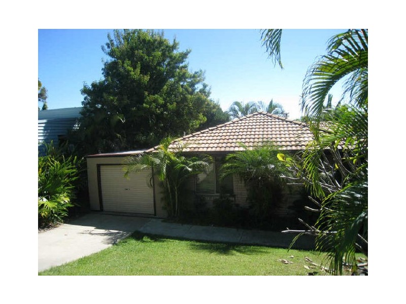8 Convery Crescent, Highland Park QLD 4211