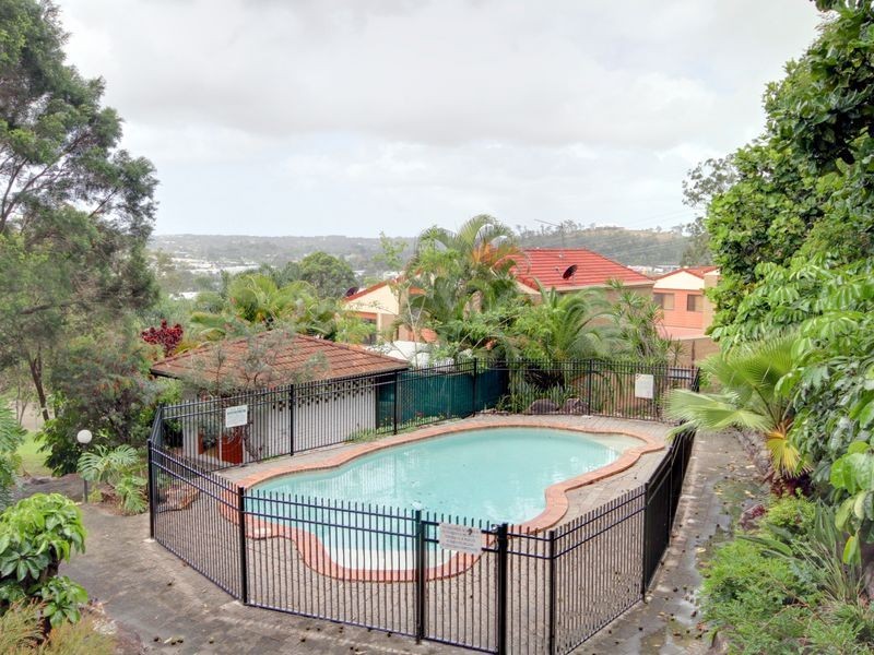 9/1A Mcleod Street, Highland Park QLD 4211