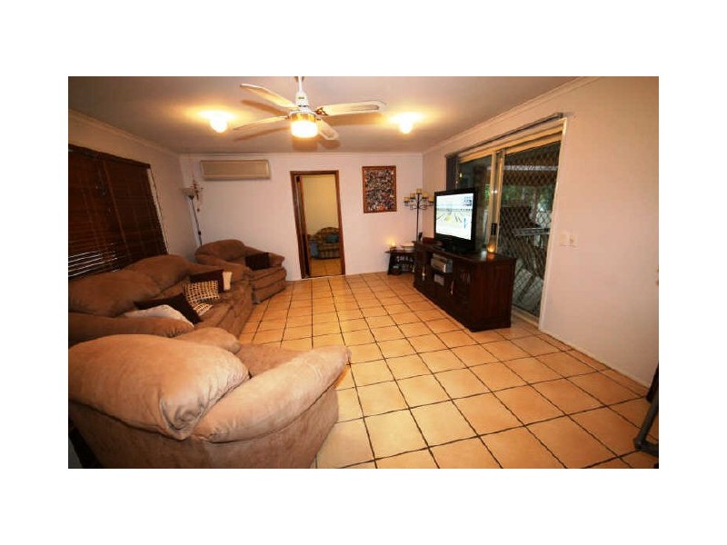 2 Broadway Drive, Oxenford QLD 4210