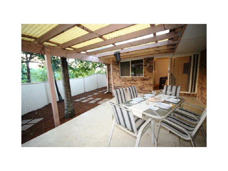 2 Broadway Drive, Oxenford QLD 4210