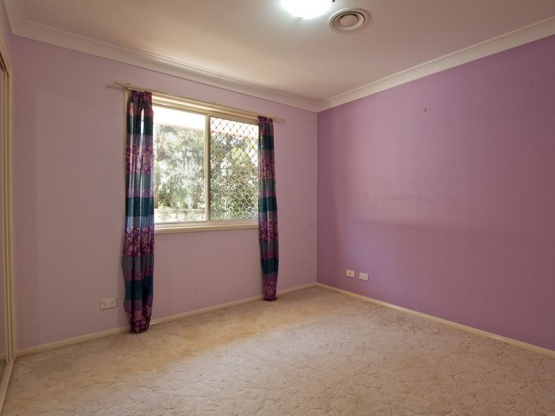 67 Armstrong Way, Highland Park QLD 4211