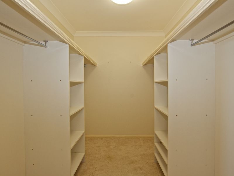 67 Armstrong Way, Highland Park QLD 4211