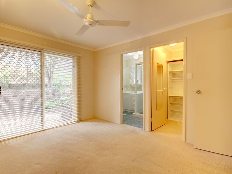 27 Crusader Way, Nerang QLD 4211