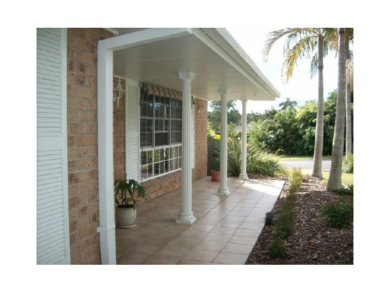 1 Brook Court, Nerang QLD 4211