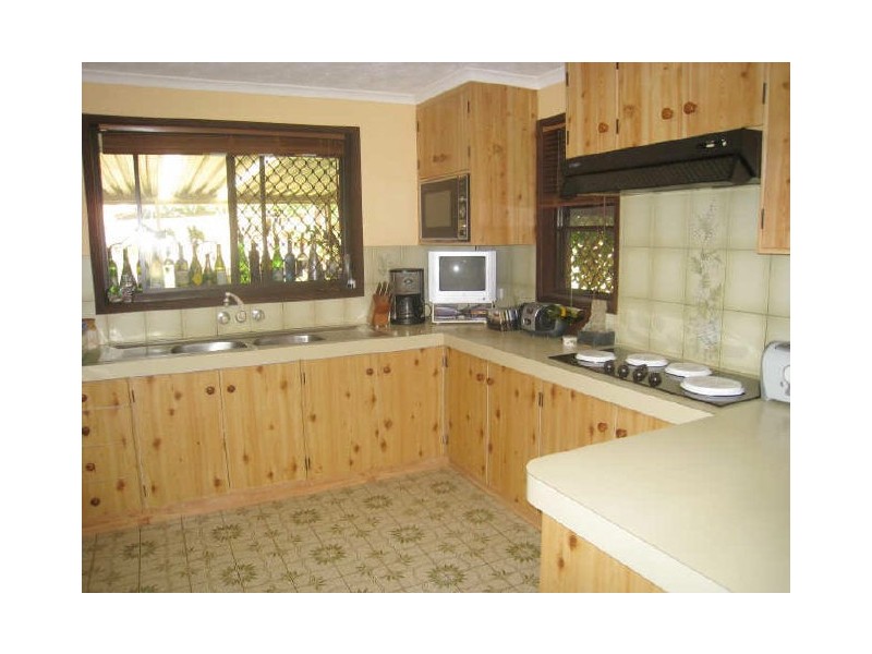 35 Koola Drive, Nerang QLD 4211