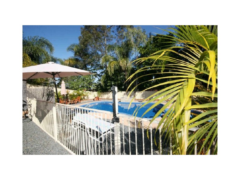 3 Issell Place, Highland Park QLD 4211