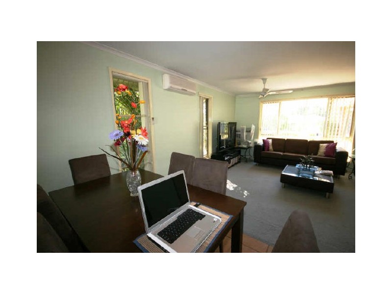 3 Issell Place, Highland Park QLD 4211