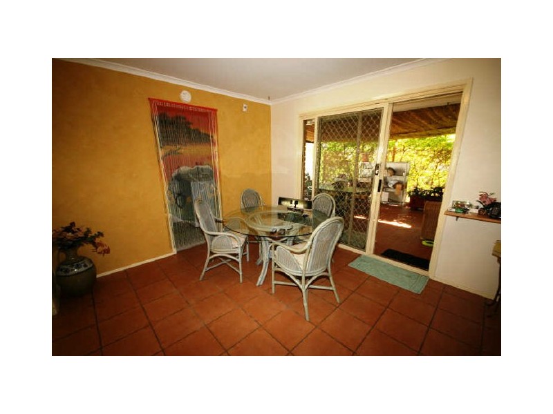 3 Issell Place, Highland Park QLD 4211