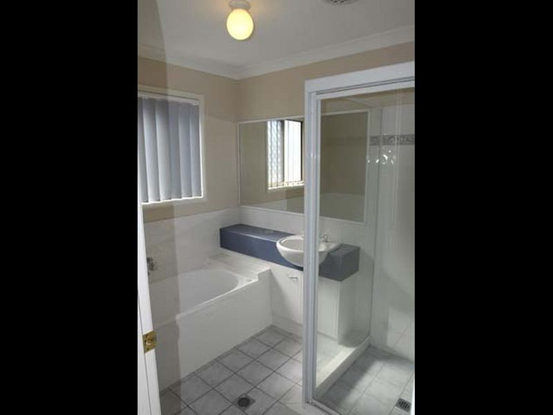 12 Rimu Place, Nerang QLD 4211