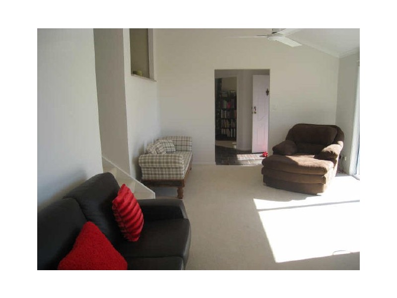 26 Kincaid Drive, Highland Park QLD 4211