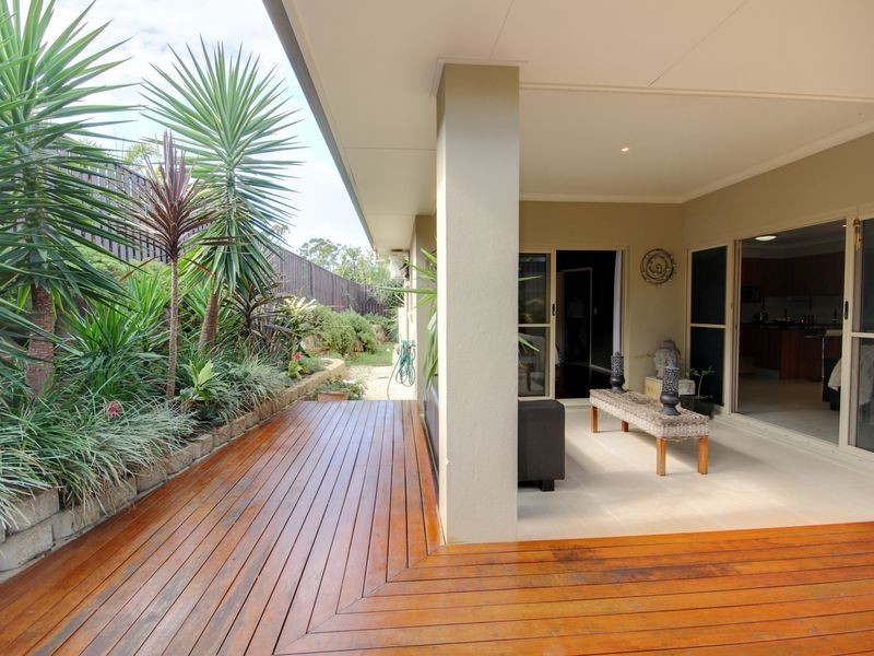 2/9 Kelsey Circuit, Nerang QLD 4211