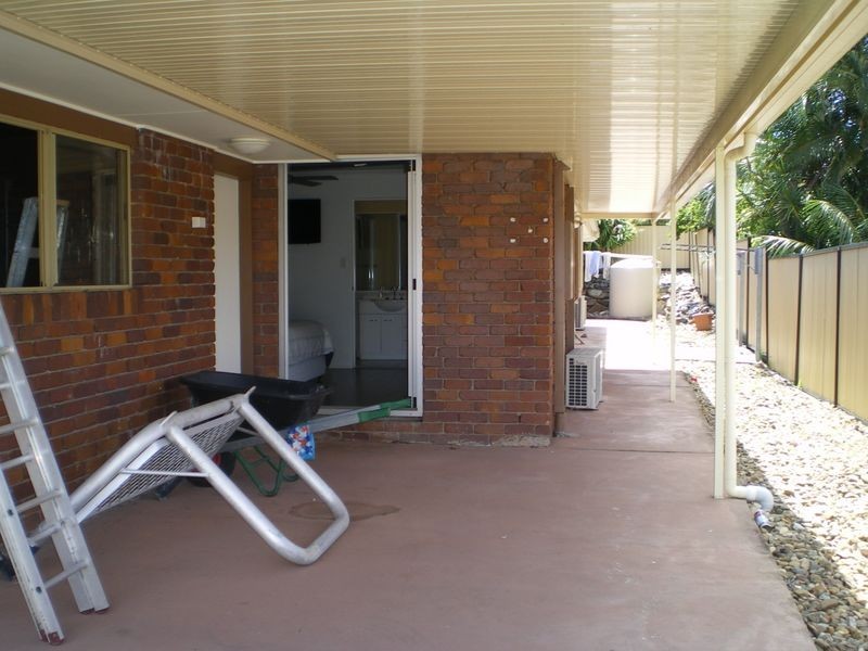 2 Aberdeen Court, Highland Park QLD 4211