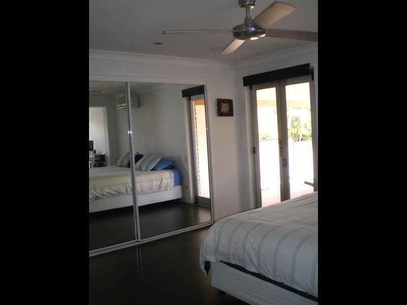 2 Aberdeen Court, Highland Park QLD 4211