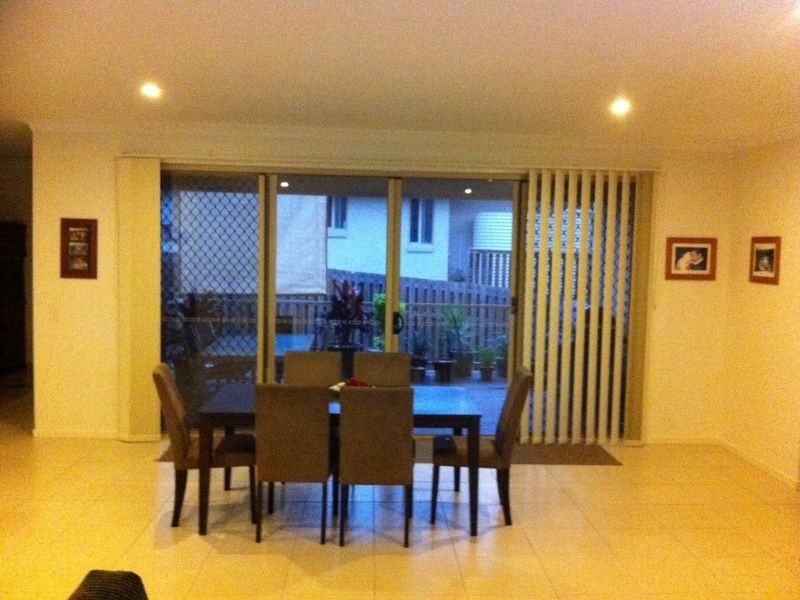 10 Wright Court, Upper Coomera QLD 4209