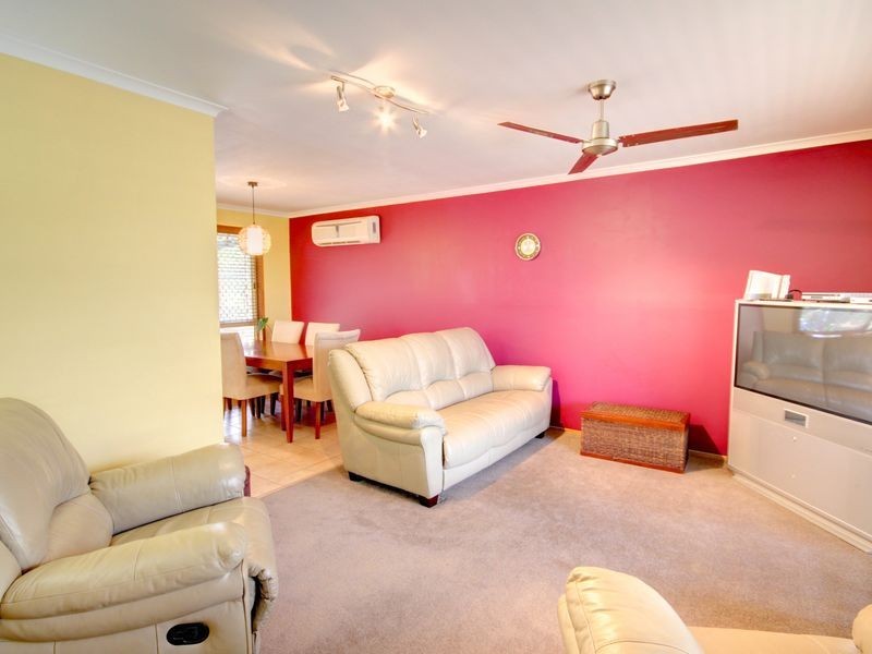 2 Marimar Place, Highland Park QLD 4211