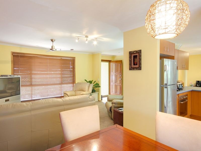 2 Marimar Place, Highland Park QLD 4211