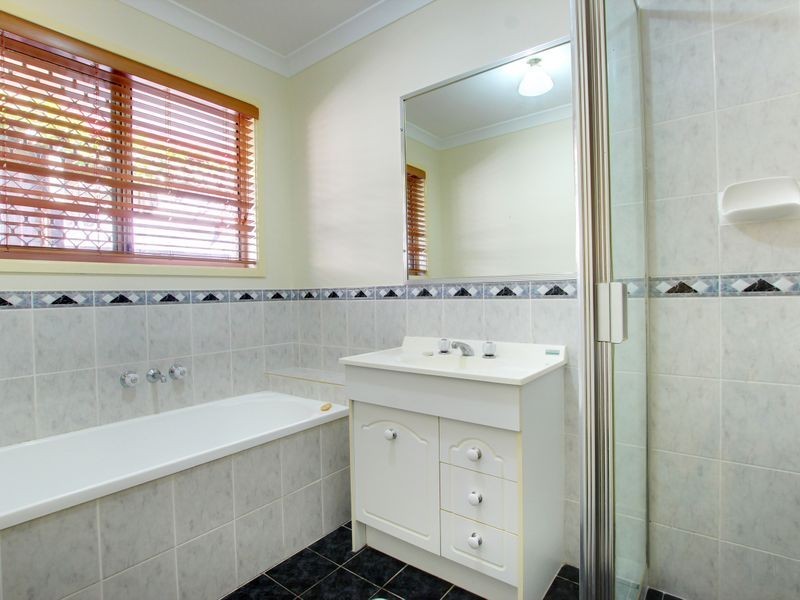 64 Rivergum Drive, Nerang QLD 4211