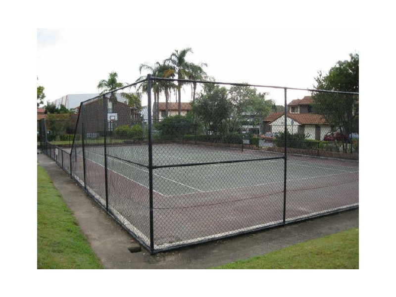2 Banksia/67 Nerang Street, Nerang QLD 4211