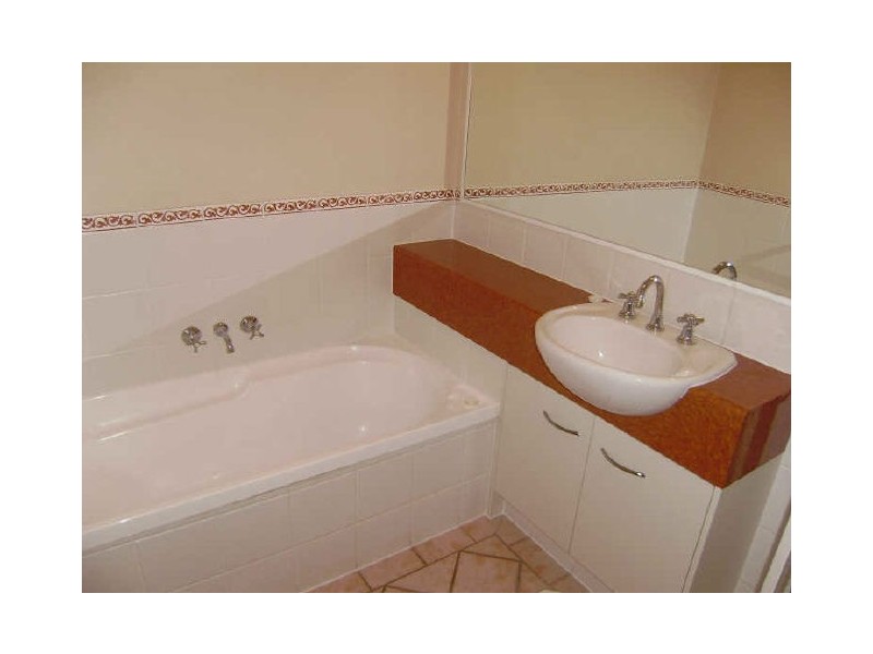 16/60 Ancona Street, Carrara QLD 4211