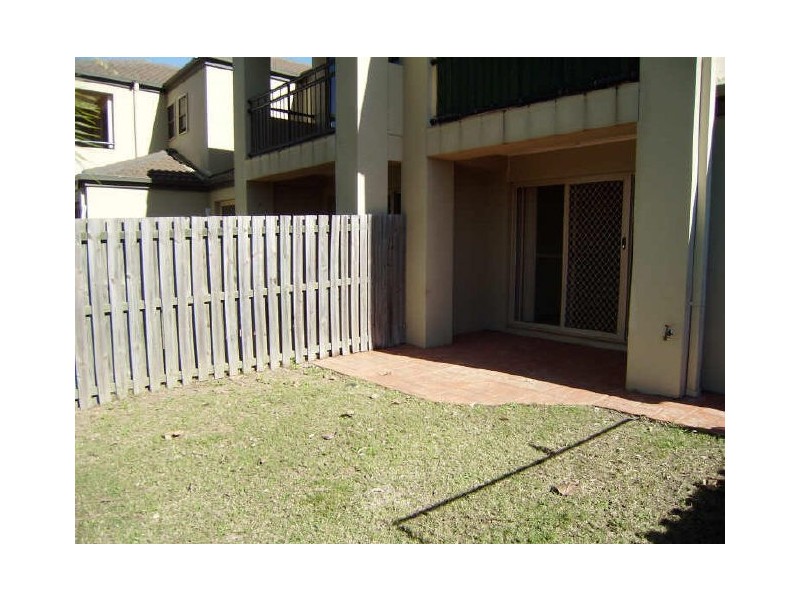 16/60 Ancona Street, Carrara QLD 4211