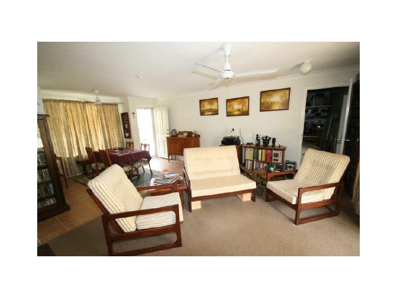 90/33 Edmund Rice Drive, Southport QLD 4215