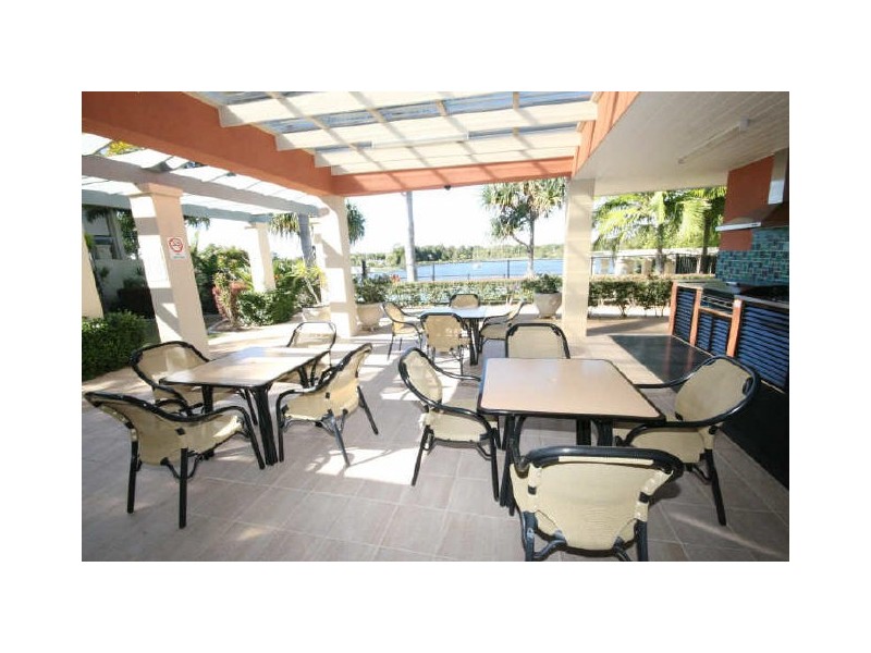 1005/1 The Cove Crescent, Carrara QLD 4211