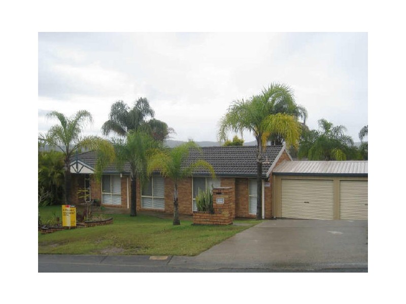 5 MacDougall Street, Highland Park QLD 4211