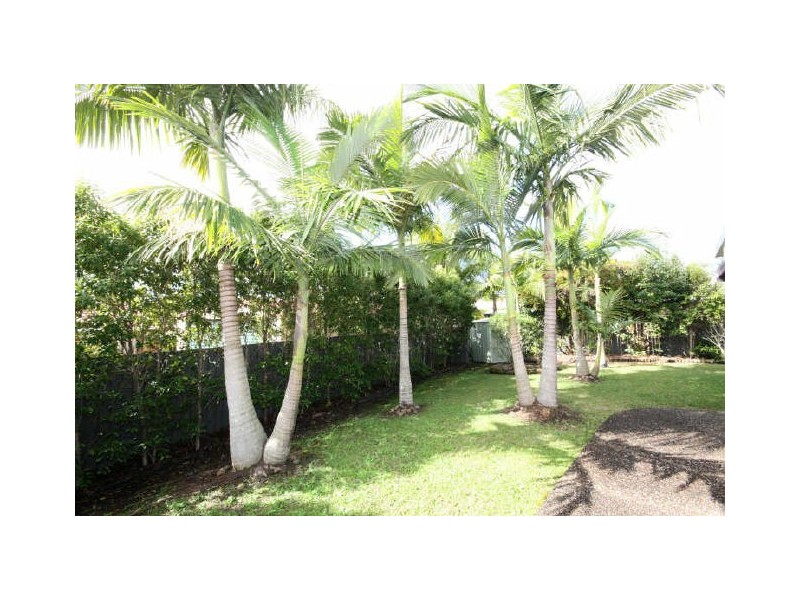 5 Oakdale Avenue, Nerang QLD 4211