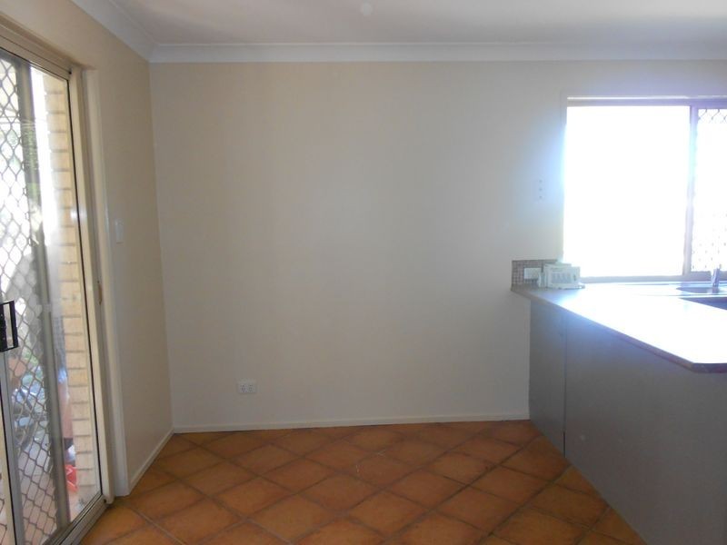 2/72 Paddington Drive, Carrara QLD 4211