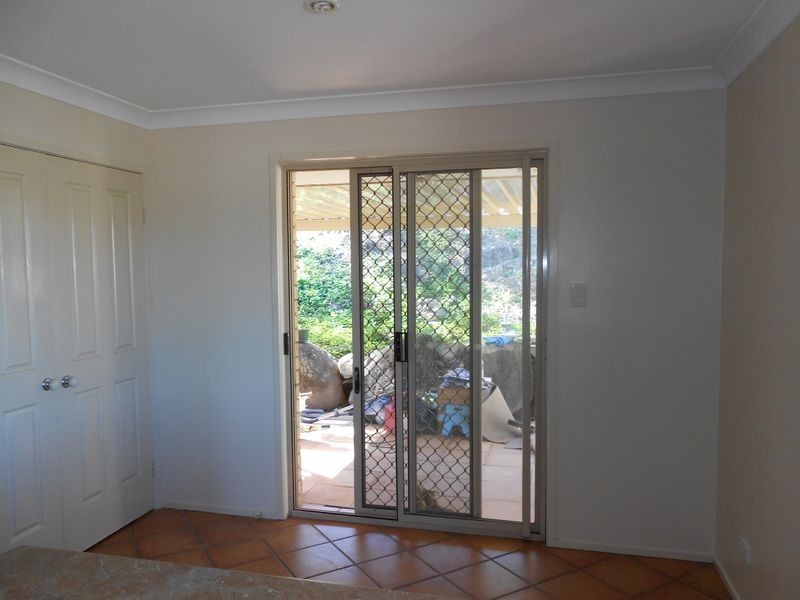 2/72 Paddington Drive, Carrara QLD 4211