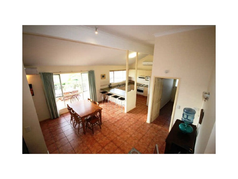 69 Paddington Drive, Carrara QLD 4211