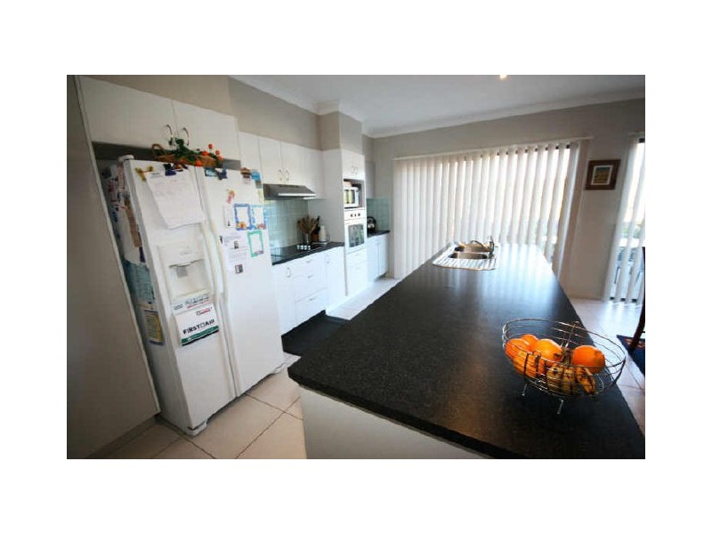 2/23 Kelsey Circuit, Nerang QLD 4211
