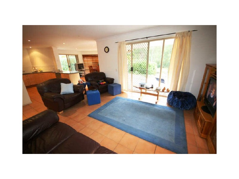 4 Sabina Park Court, Mount Nathan QLD 4211