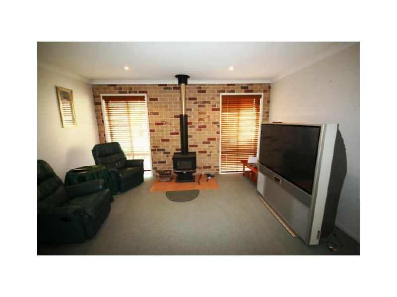 4 Sabina Park Court, Mount Nathan QLD 4211