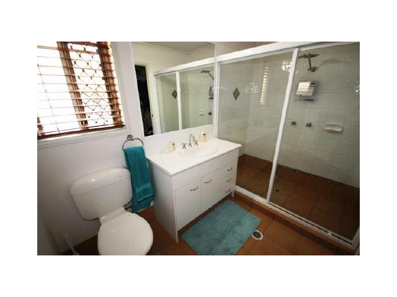 4 Sabina Park Court, Mount Nathan QLD 4211