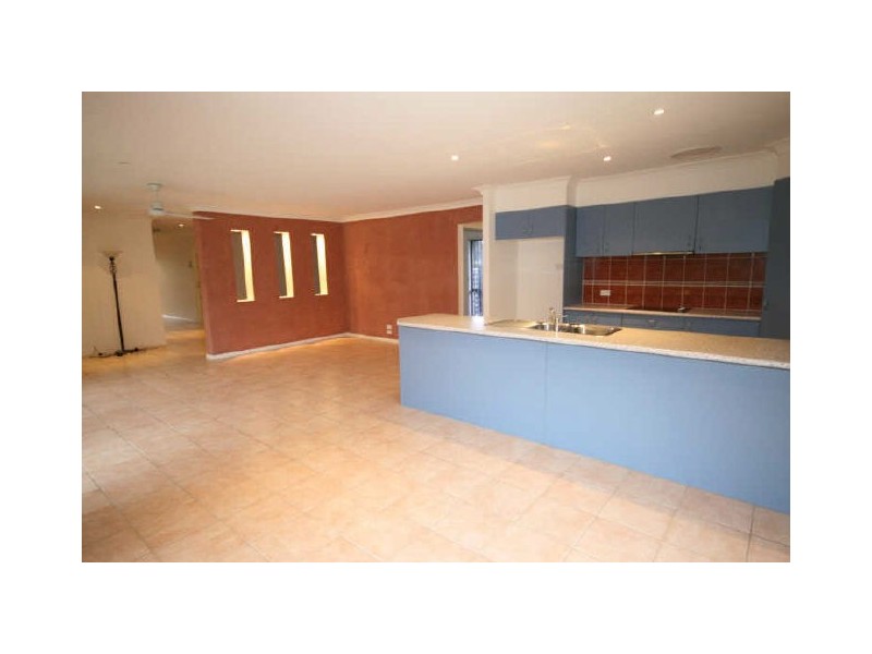 10 Peter Mills Drive, Gilston QLD 4211