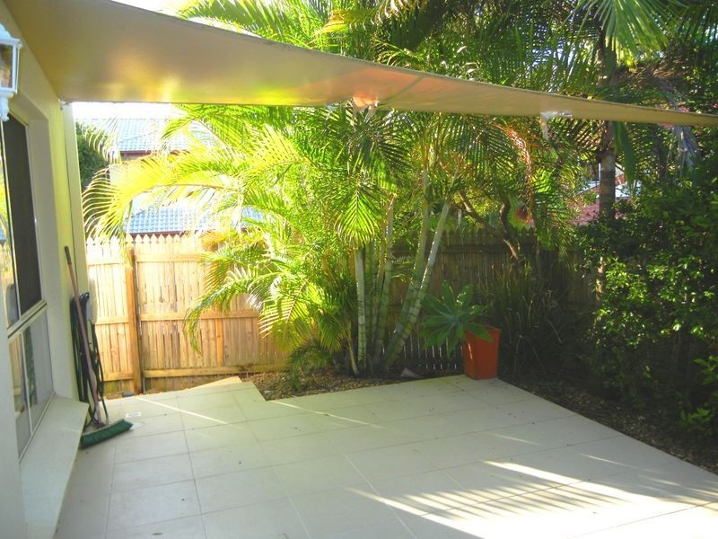 60/102 Alexander Drive, Highland Park QLD 4211