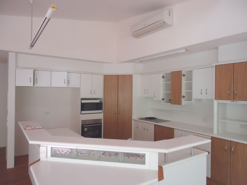 200 Crane Crescent, Nerang QLD 4211